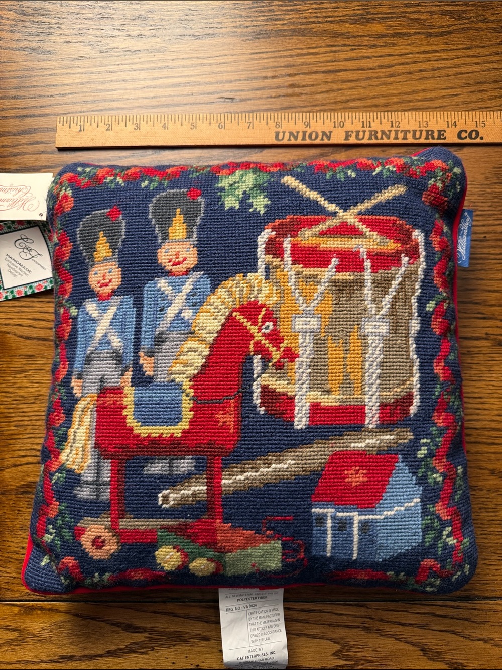 Williamsburg Christmas Wool Needlepoint Pillow Toy Soldiers Drum Horse Vintage